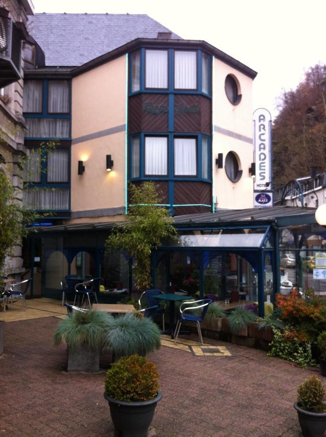Hotel Les Arcades - La-Roche-En-Ardenne Exterior foto